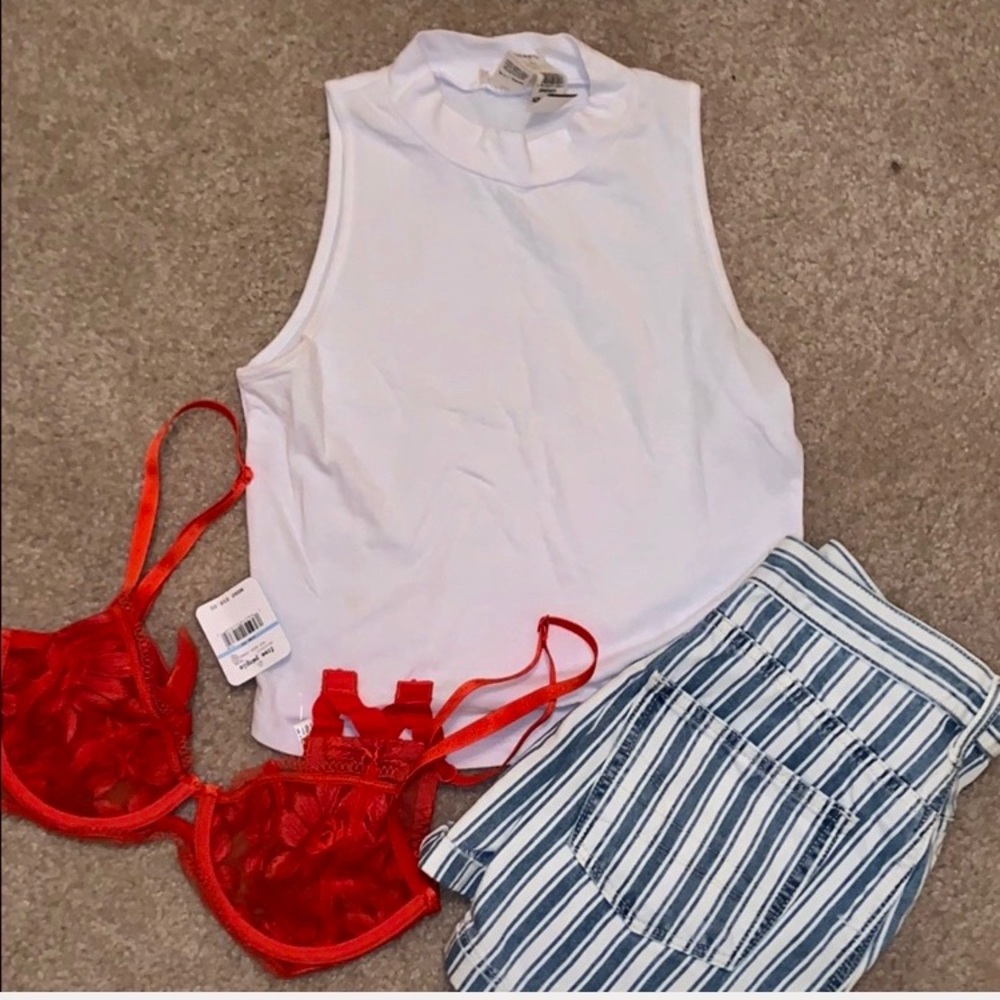 Tilly’s High Neck White Muscle Tank Top NWT